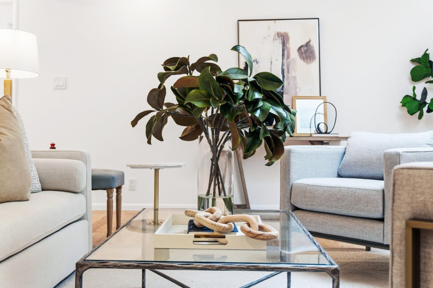 Detail Gallery Image 6 of 64 For 1455 Bittern Dr, Sunnyvale,  CA 94087 - 4 Beds | 2 Baths