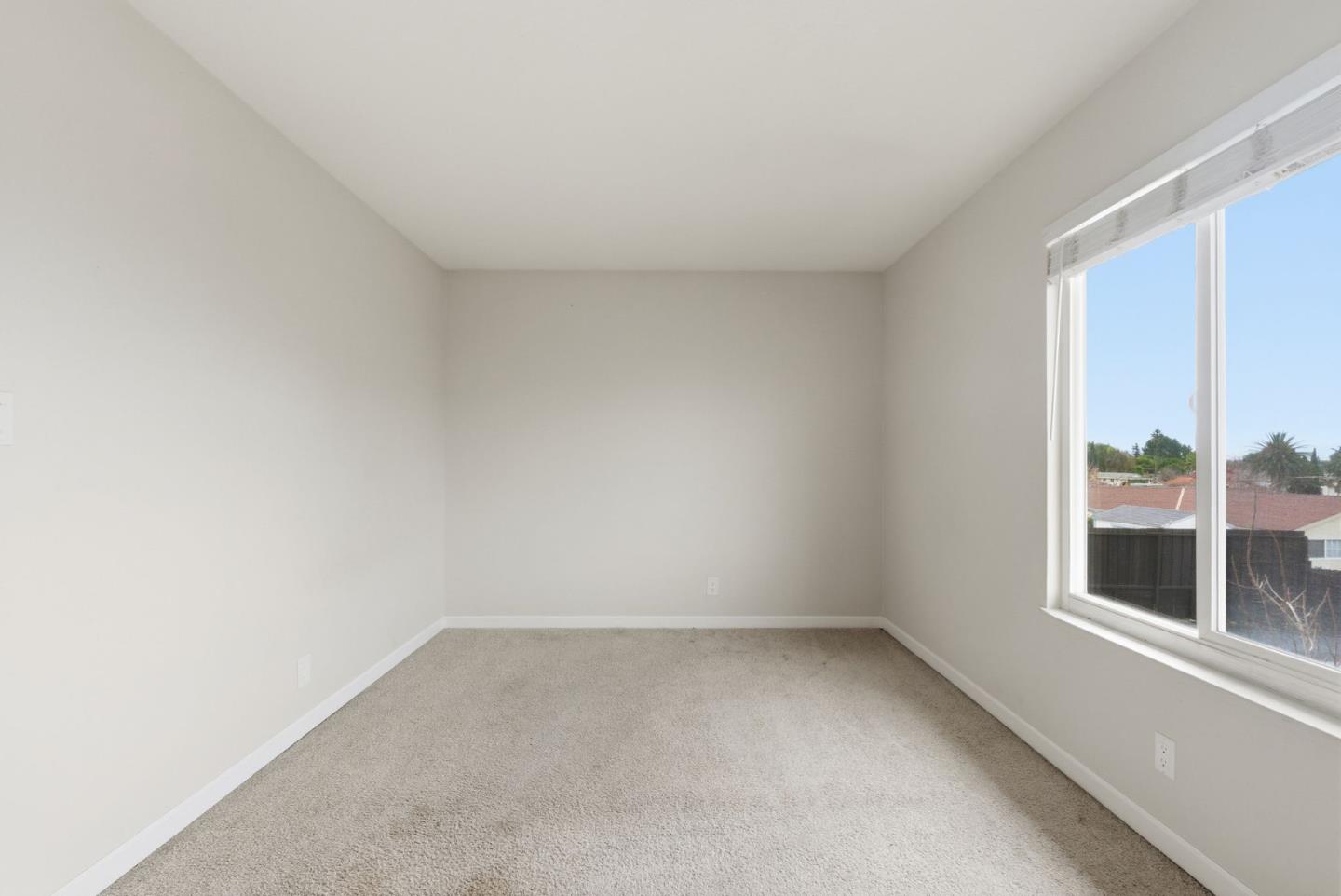 Detail Gallery Image 18 of 37 For 3398 Landess Ave #D,  San Jose,  CA 95132 - 3 Beds | 1/1 Baths