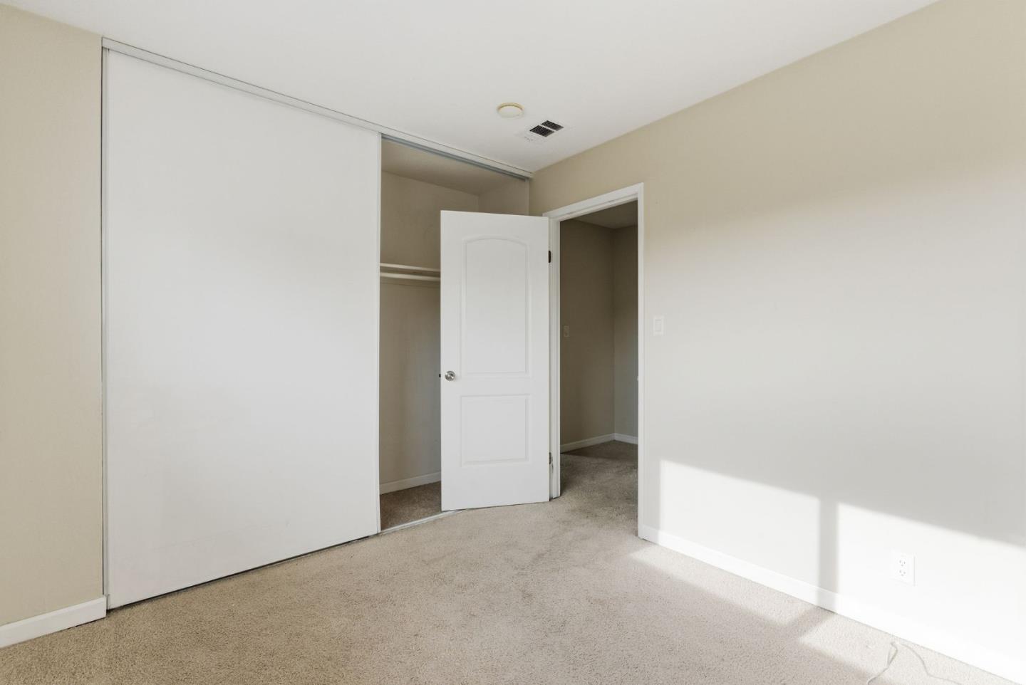 Detail Gallery Image 20 of 37 For 3398 Landess Ave #D,  San Jose,  CA 95132 - 3 Beds | 1/1 Baths