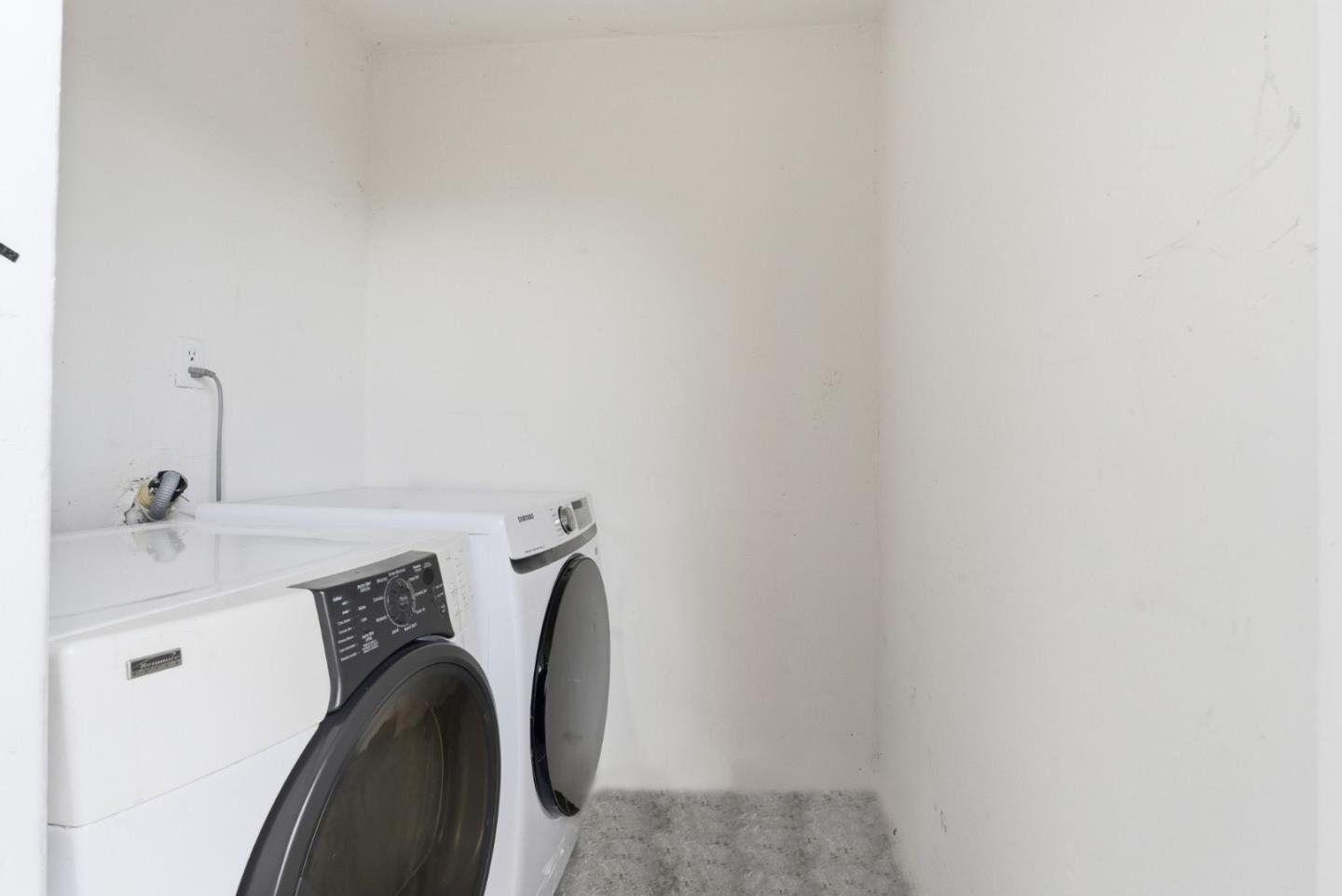 Detail Gallery Image 28 of 37 For 3398 Landess Ave #D,  San Jose,  CA 95132 - 3 Beds | 1/1 Baths