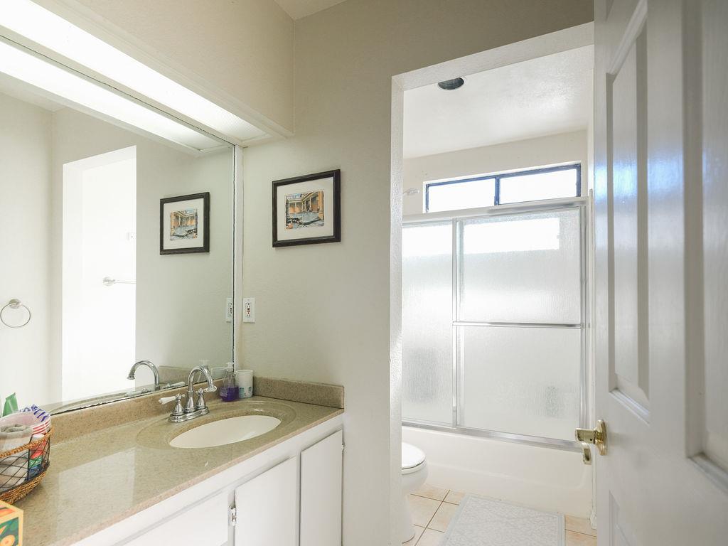 Detail Gallery Image 18 of 38 For 355 Avenue Portola, El Granada,  CA 94019 - 4 Beds | 3 Baths