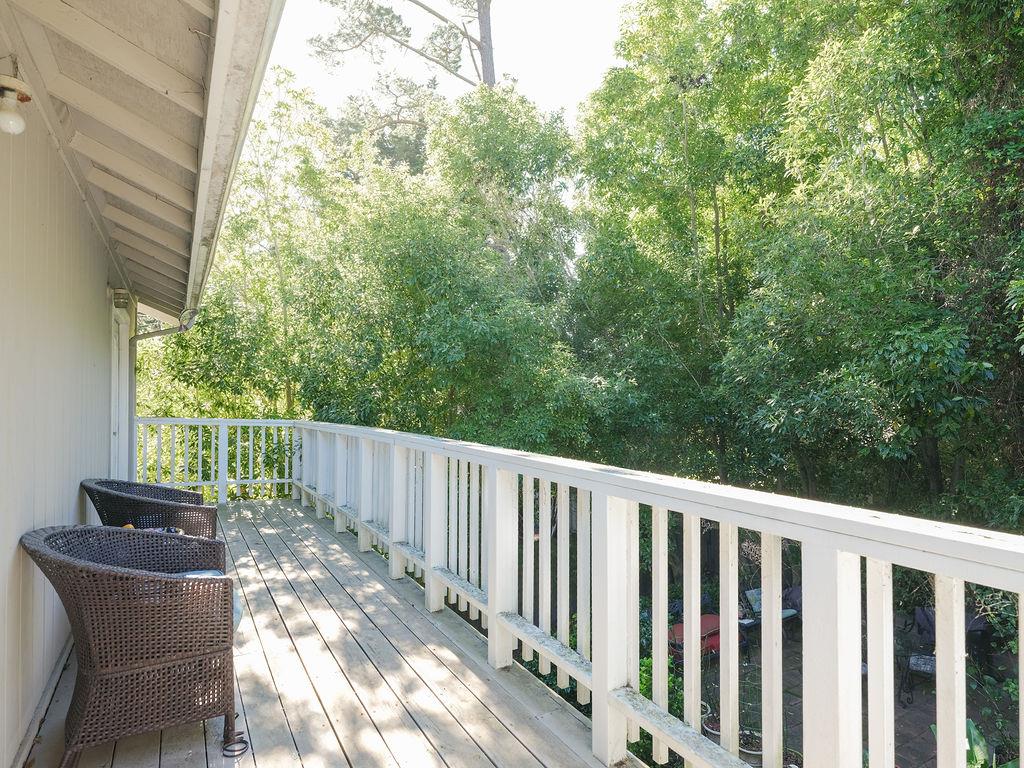 Detail Gallery Image 20 of 38 For 355 Avenue Portola, El Granada,  CA 94019 - 4 Beds | 3 Baths