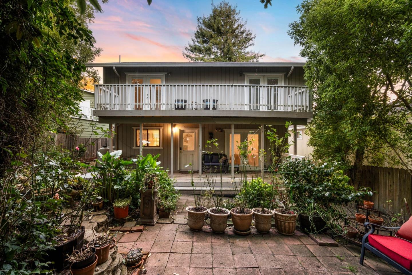 Detail Gallery Image 32 of 38 For 355 Avenue Portola, El Granada,  CA 94019 - 4 Beds | 3 Baths