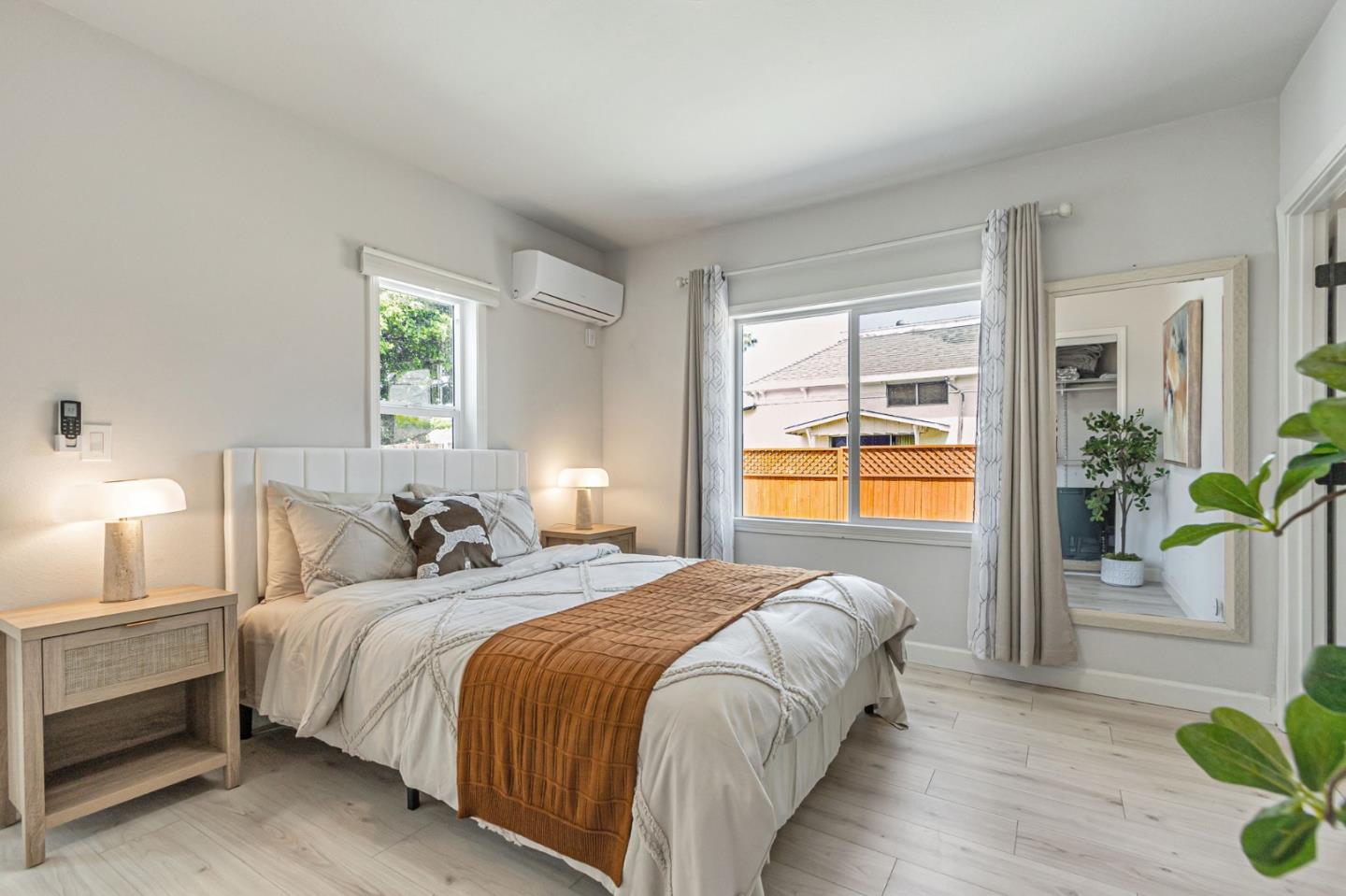 Detail Gallery Image 40 of 61 For 371 Menker Ave, San Jose,  CA 95128 - 5 Beds | 4 Baths