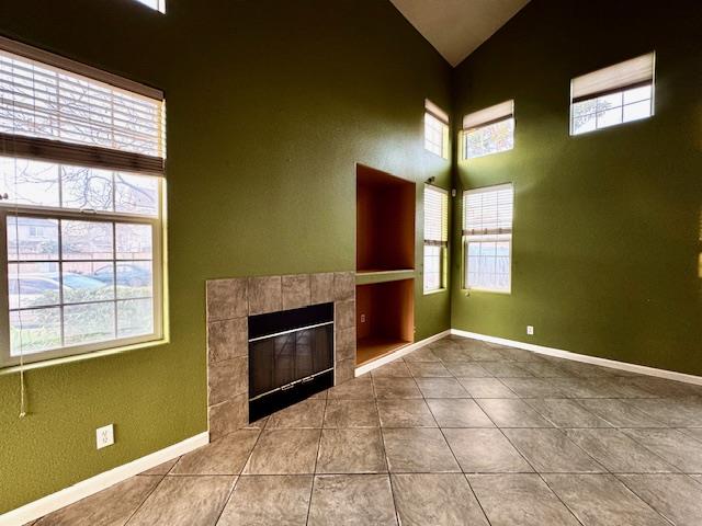 Detail Gallery Image 3 of 18 For 1918 Bradbury St, Salinas,  CA 93906 - 3 Beds | 2/1 Baths