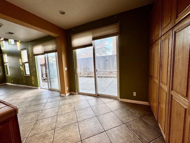 Detail Gallery Image 5 of 18 For 1918 Bradbury St, Salinas,  CA 93906 - 3 Beds | 2/1 Baths