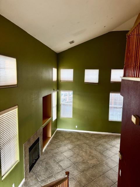 Detail Gallery Image 8 of 18 For 1918 Bradbury St, Salinas,  CA 93906 - 3 Beds | 2/1 Baths