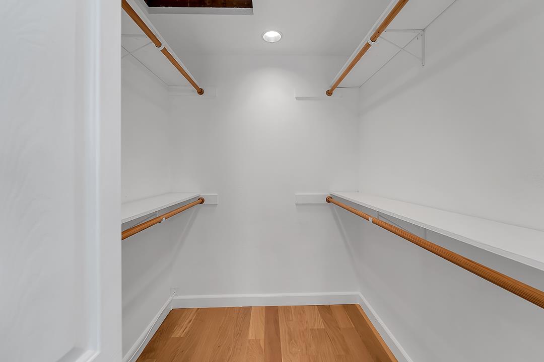 Detail Gallery Image 31 of 52 For 2984 Springbrook Ct, San Jose,  CA 95148 - 4 Beds | 2/1 Baths