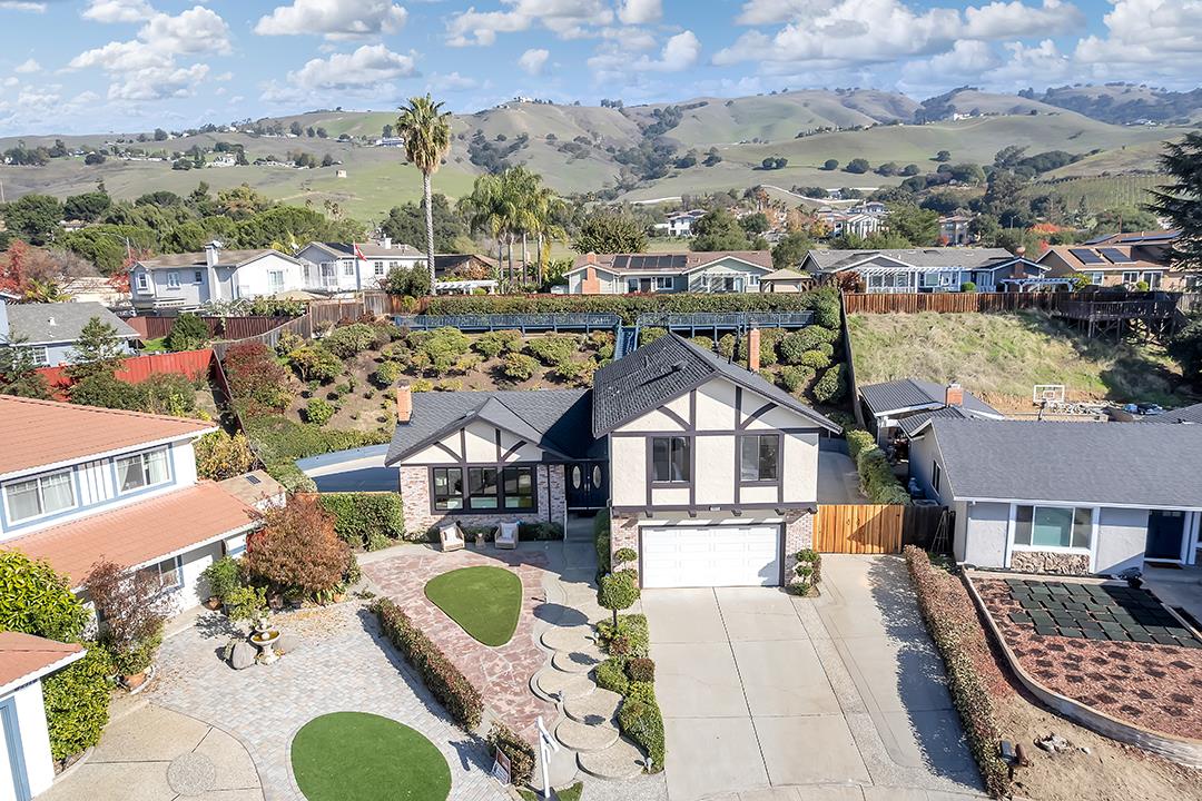 Detail Gallery Image 47 of 52 For 2984 Springbrook Ct, San Jose,  CA 95148 - 4 Beds | 2/1 Baths