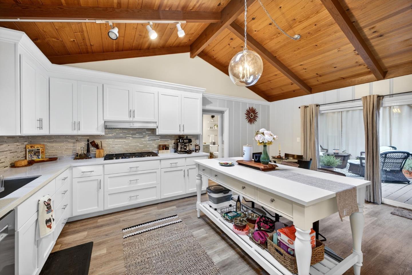 Detail Gallery Image 15 of 34 For 954 Scenic Way, Ben Lomond,  CA 95005 - 2 Beds | 2 Baths