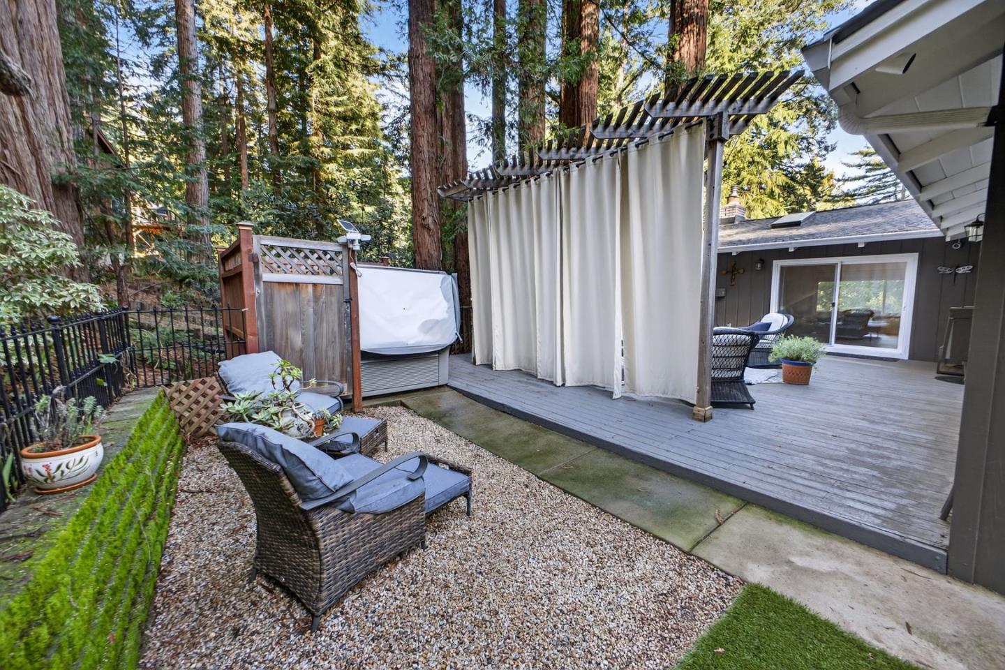 Detail Gallery Image 32 of 34 For 954 Scenic Way, Ben Lomond,  CA 95005 - 2 Beds | 2 Baths