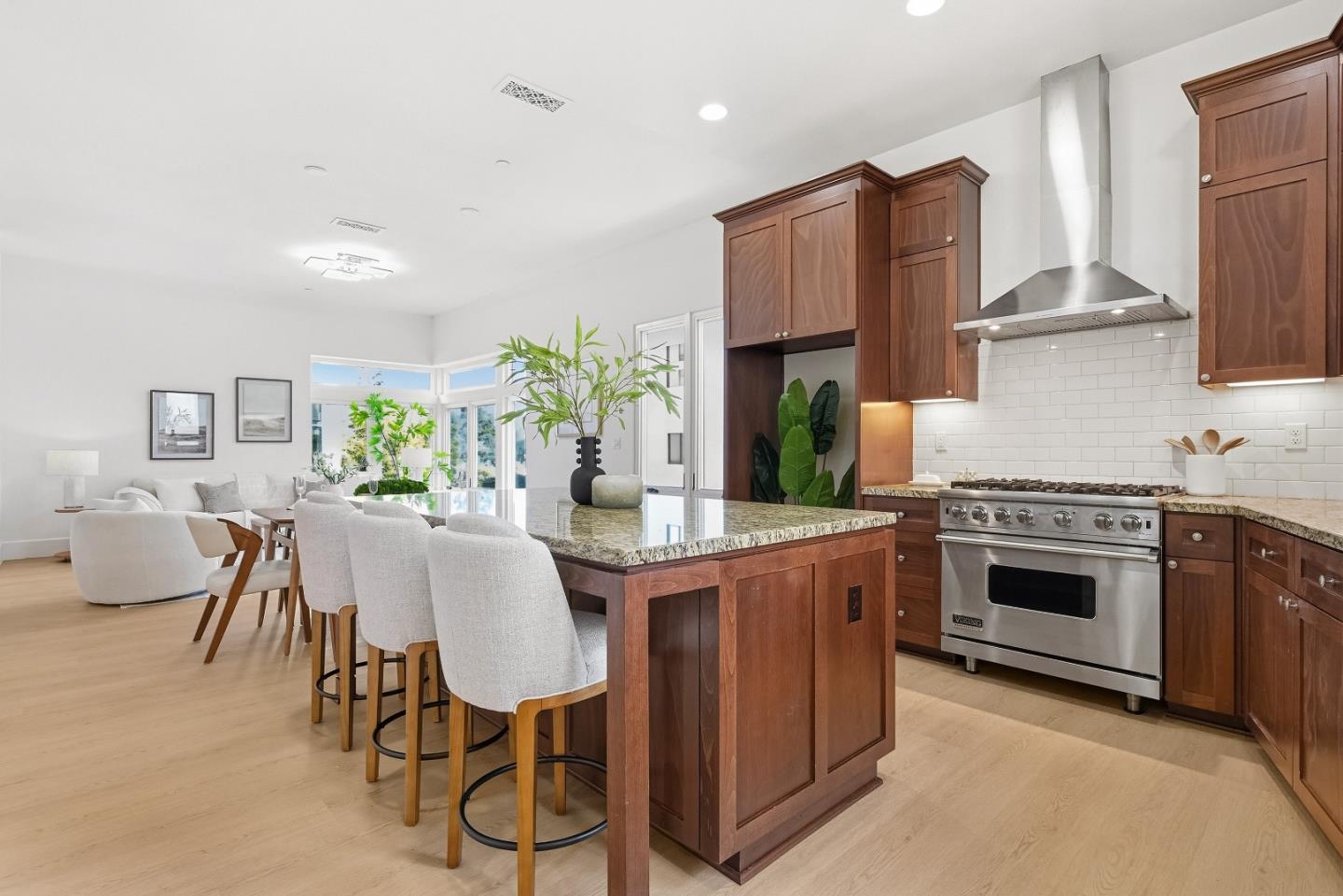 Photo #10: ML82030442 Listing: Photo #10