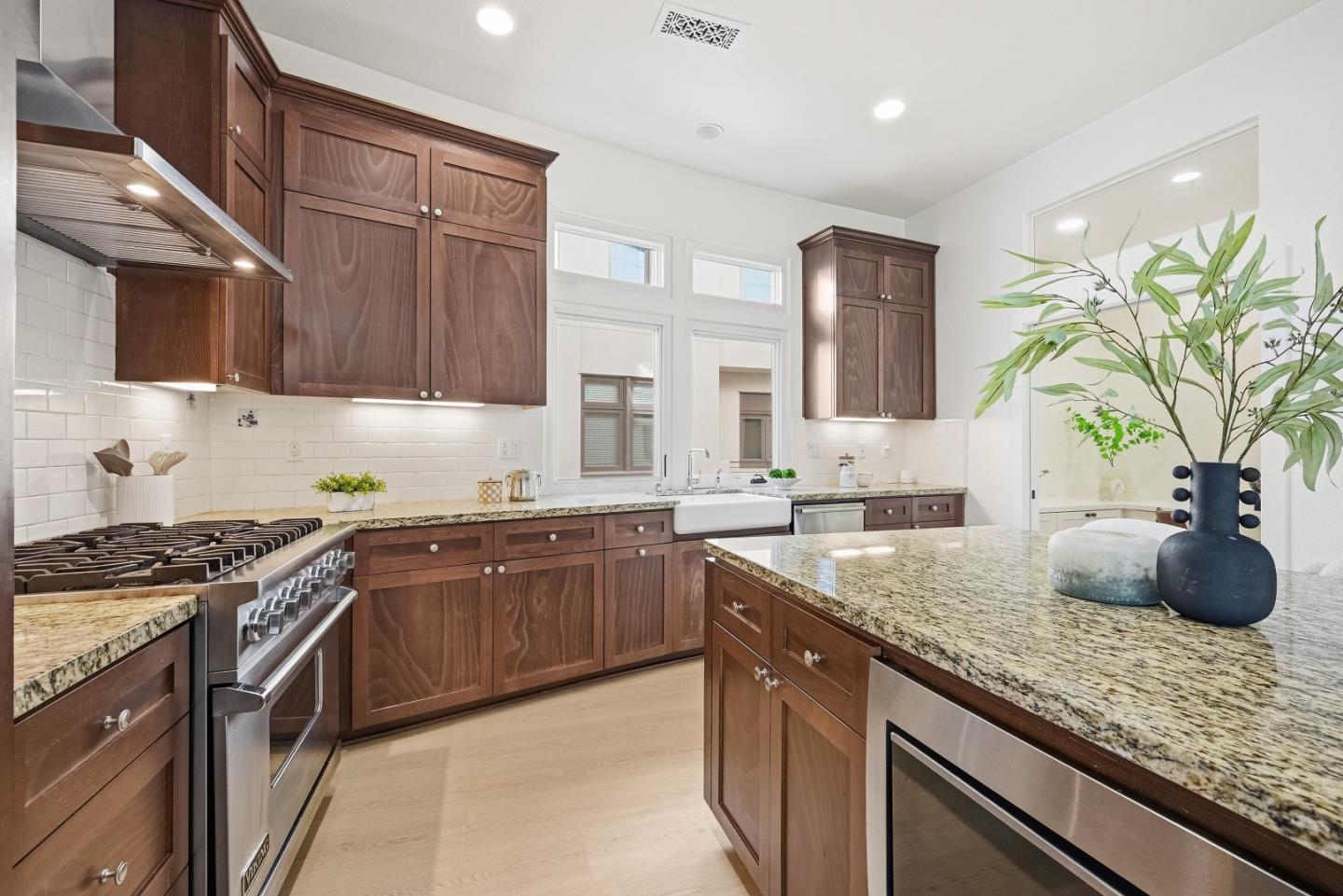 Photo #11: ML82030442 Listing: Photo #11