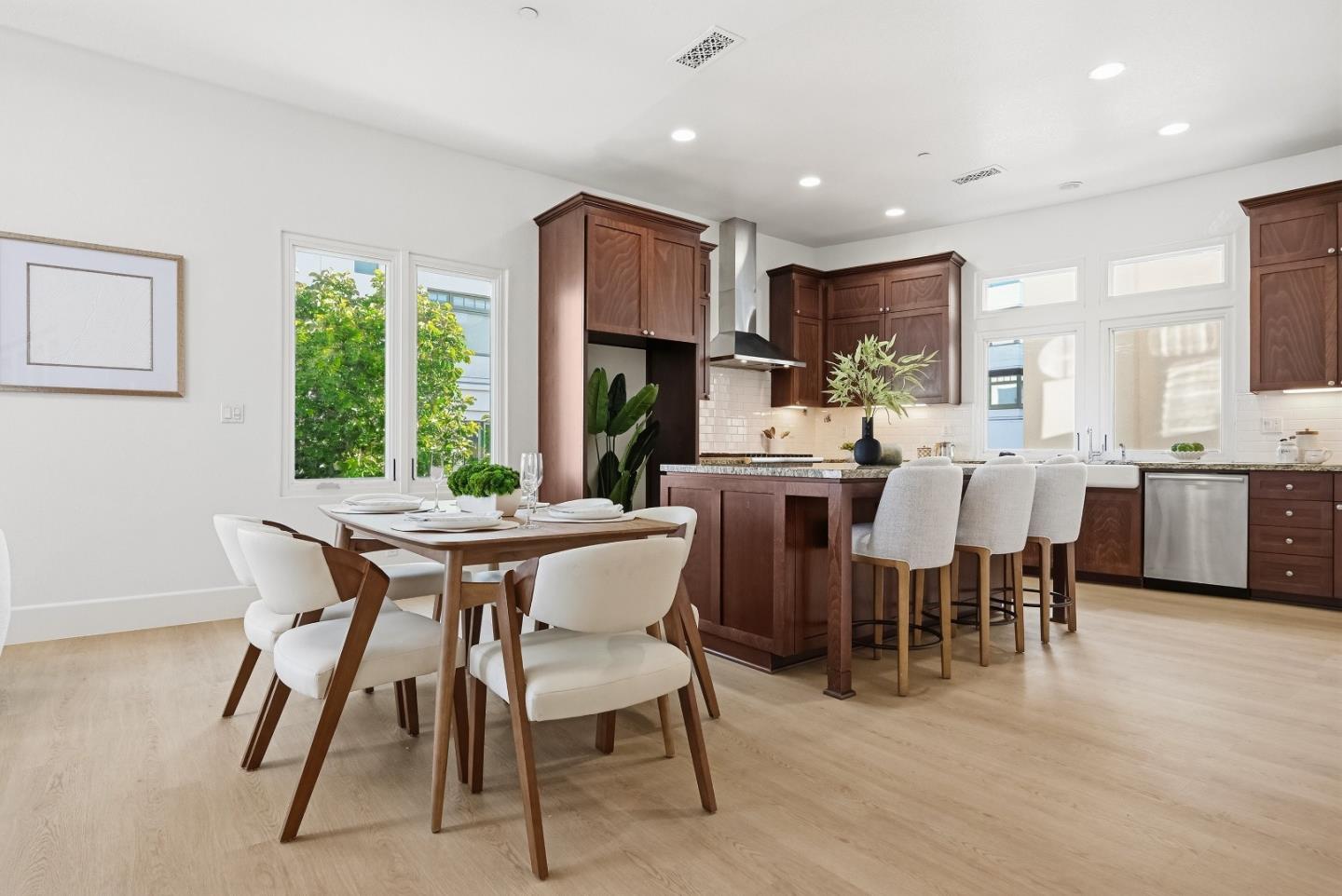 Photo #8: ML82030442 Listing: Photo #8