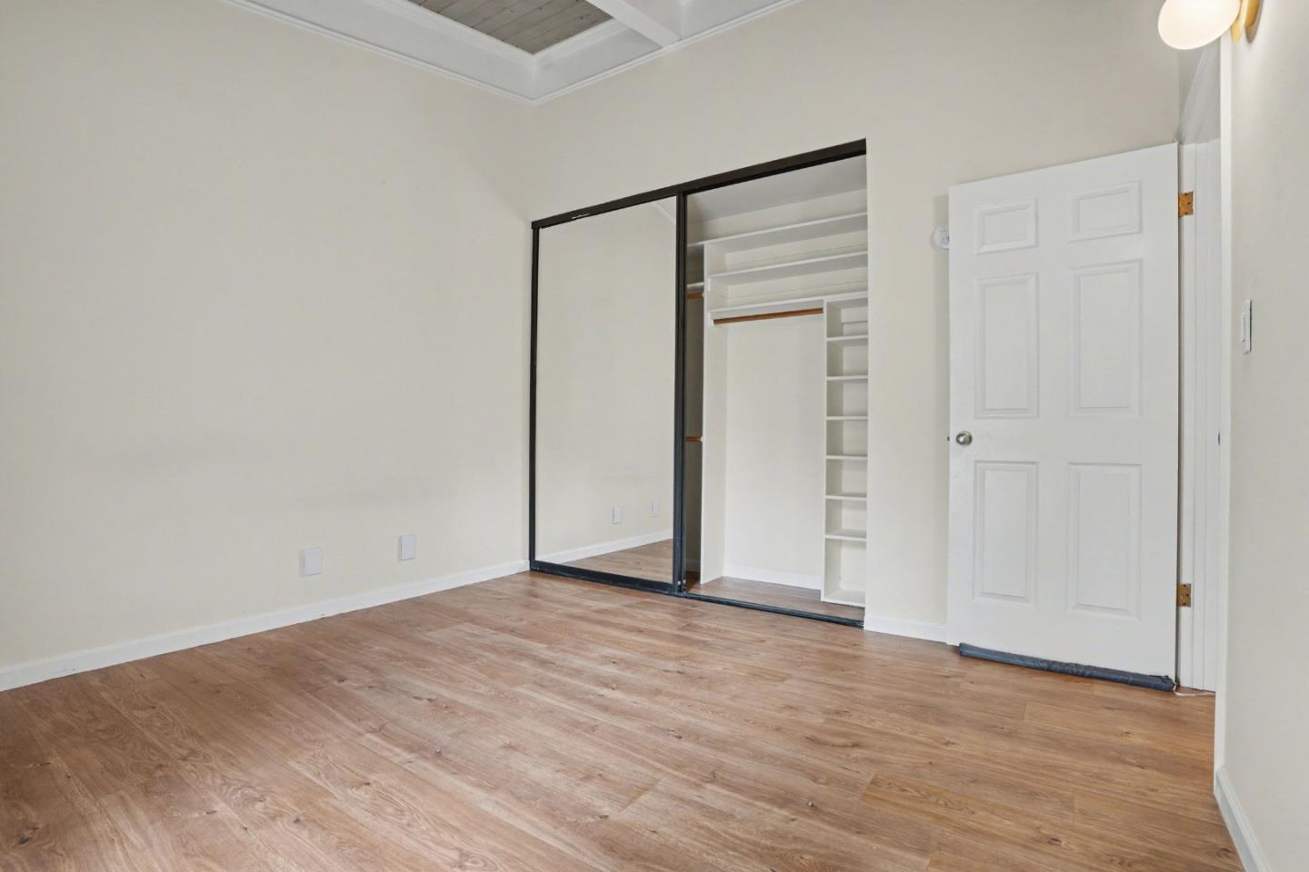 Detail Gallery Image 12 of 18 For 19100 Crest Ave #82,  Castro Valley,  CA 94546 - 2 Beds | 2 Baths