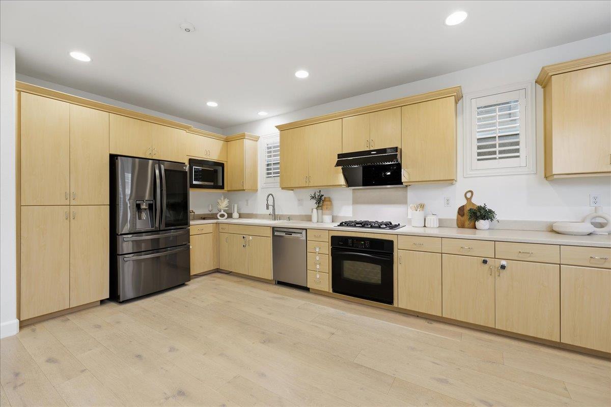 Detail Gallery Image 22 of 98 For 3522 Eastin Pl, Santa Clara,  CA 95051 - 3 Beds | 3/1 Baths