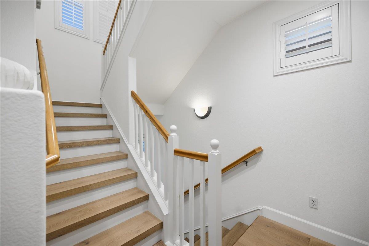 Detail Gallery Image 34 of 98 For 3522 Eastin Pl, Santa Clara,  CA 95051 - 3 Beds | 3/1 Baths