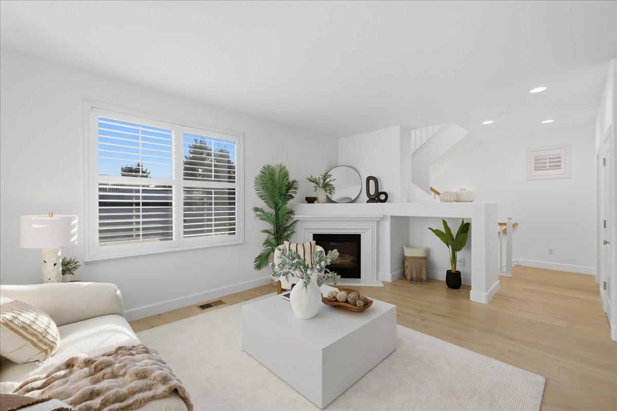 Detail Gallery Image 6 of 98 For 3522 Eastin Pl, Santa Clara,  CA 95051 - 3 Beds | 3/1 Baths