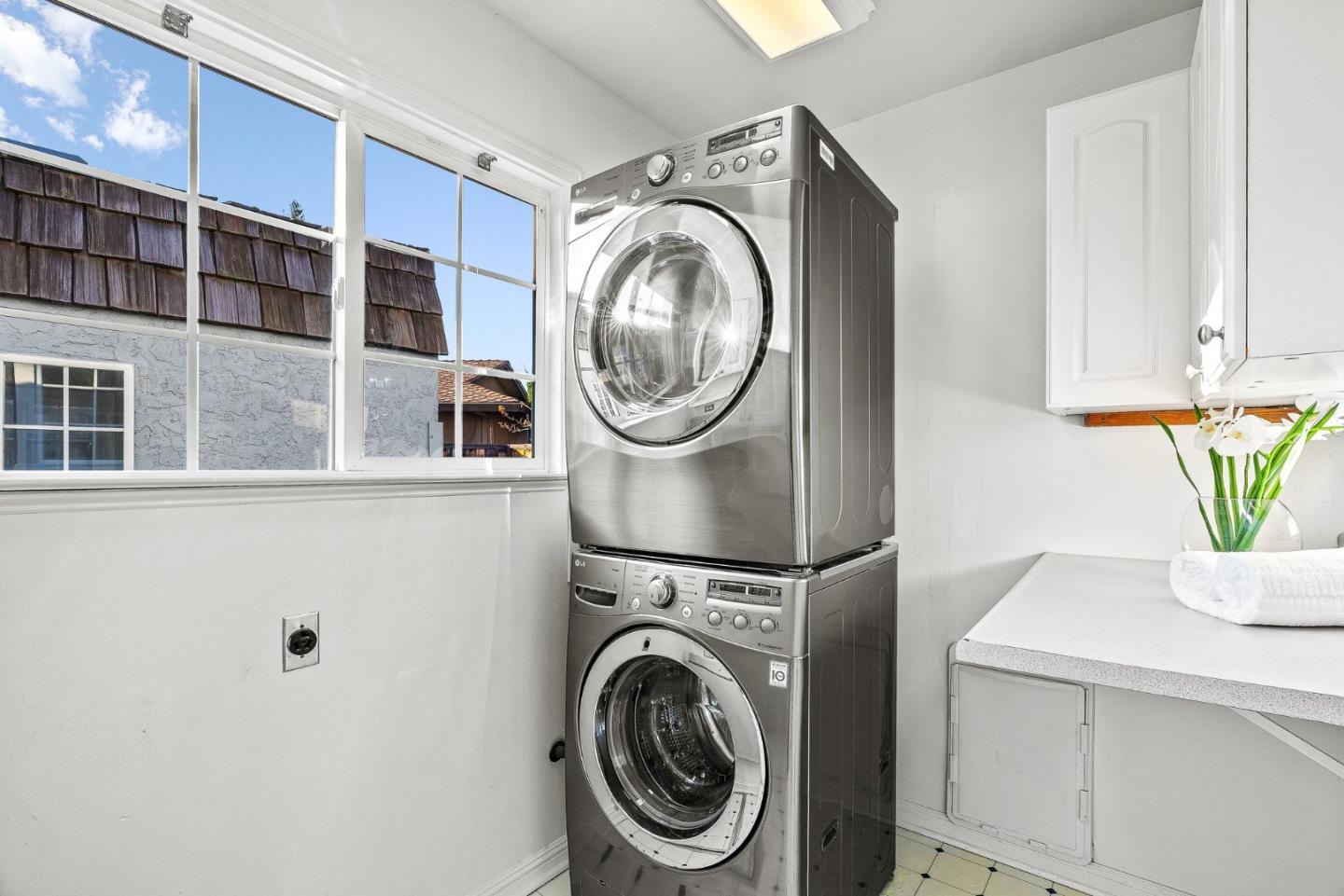 Detail Gallery Image 13 of 46 For 6533 Bose Ct, San Jose,  CA 95120 - 5 Beds | 3 Baths