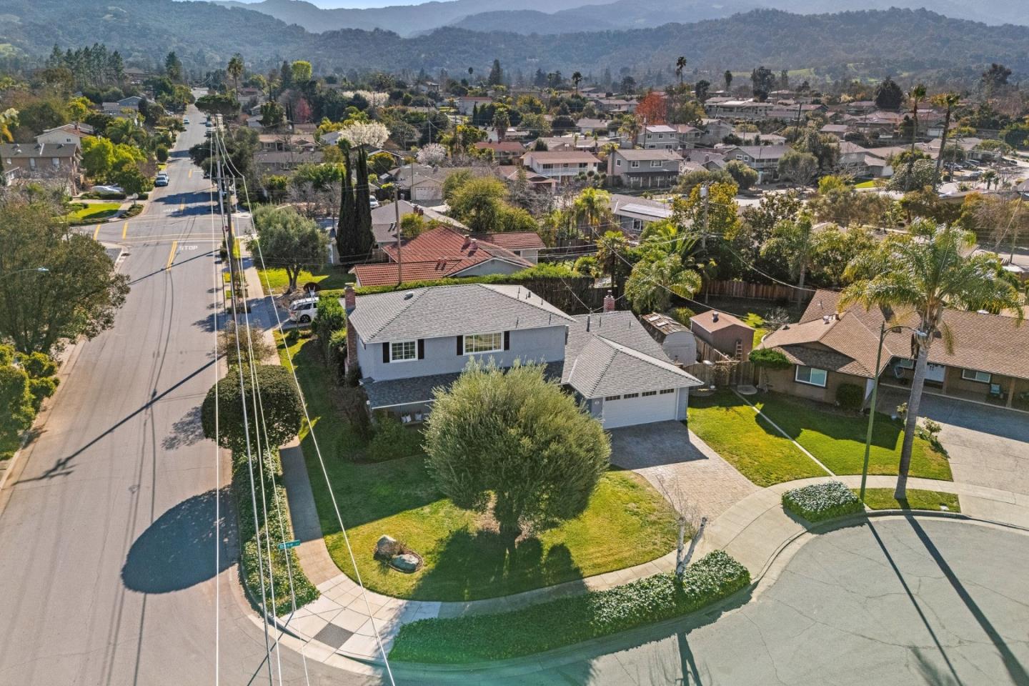 Detail Gallery Image 35 of 46 For 6533 Bose Ct, San Jose,  CA 95120 - 5 Beds | 3 Baths