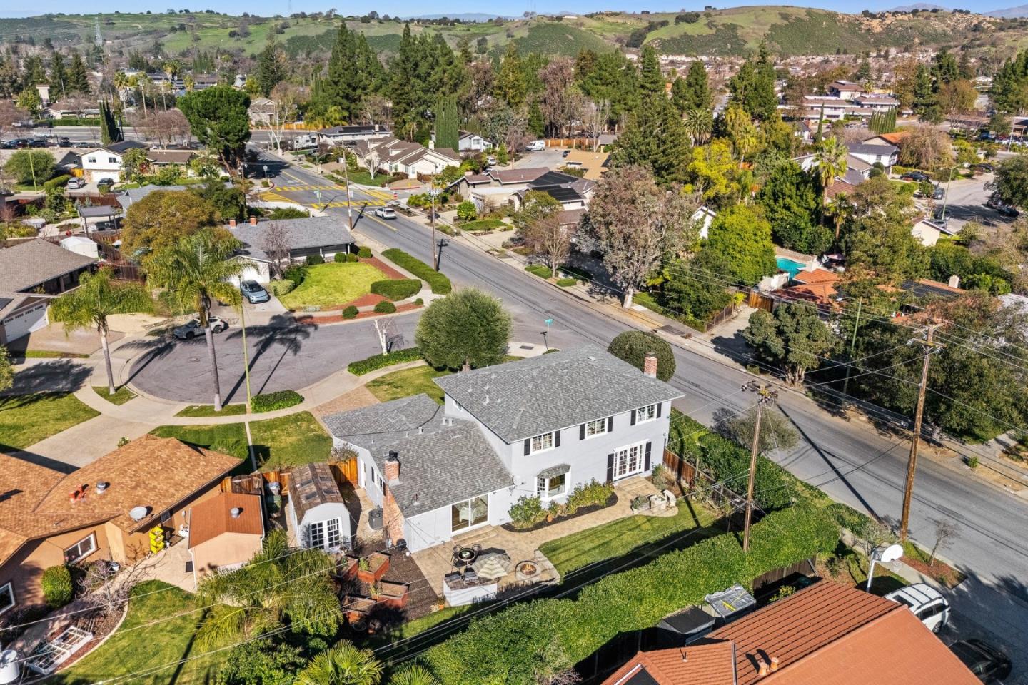 Detail Gallery Image 37 of 46 For 6533 Bose Ct, San Jose,  CA 95120 - 5 Beds | 3 Baths