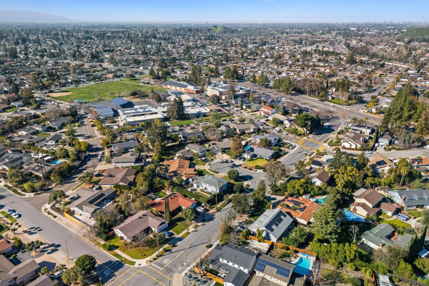 Detail Gallery Image 39 of 46 For 6533 Bose Ct, San Jose,  CA 95120 - 5 Beds | 3 Baths