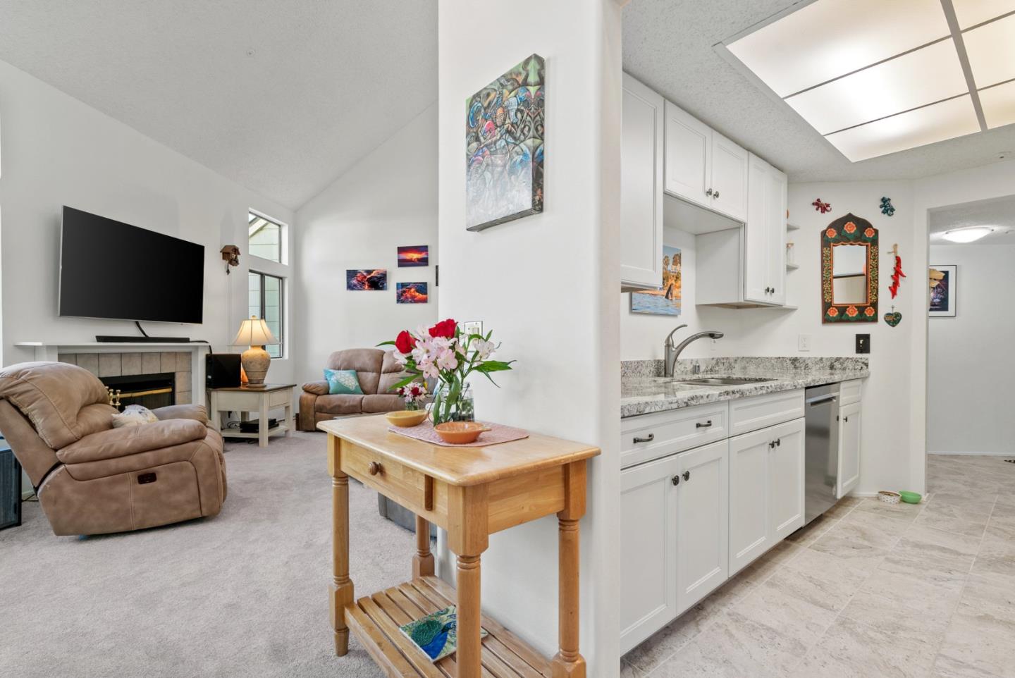 Detail Gallery Image 15 of 36 For 2607 Willowbrook Ln #54,  Aptos,  CA 95003 - 3 Beds | 2 Baths