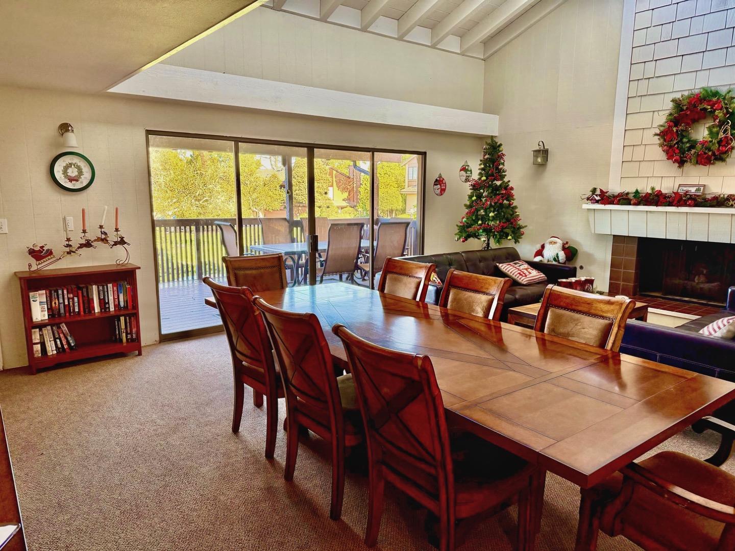 Detail Gallery Image 13 of 15 For 1360 Josselyn Canyon Rd #37,  Monterey,  CA 93940 - 2 Beds | 2 Baths