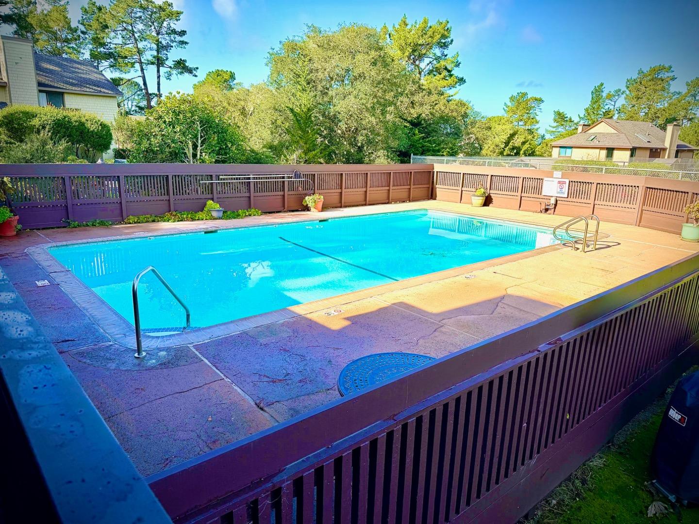 Detail Gallery Image 15 of 15 For 1360 Josselyn Canyon Rd #37,  Monterey,  CA 93940 - 2 Beds | 2 Baths