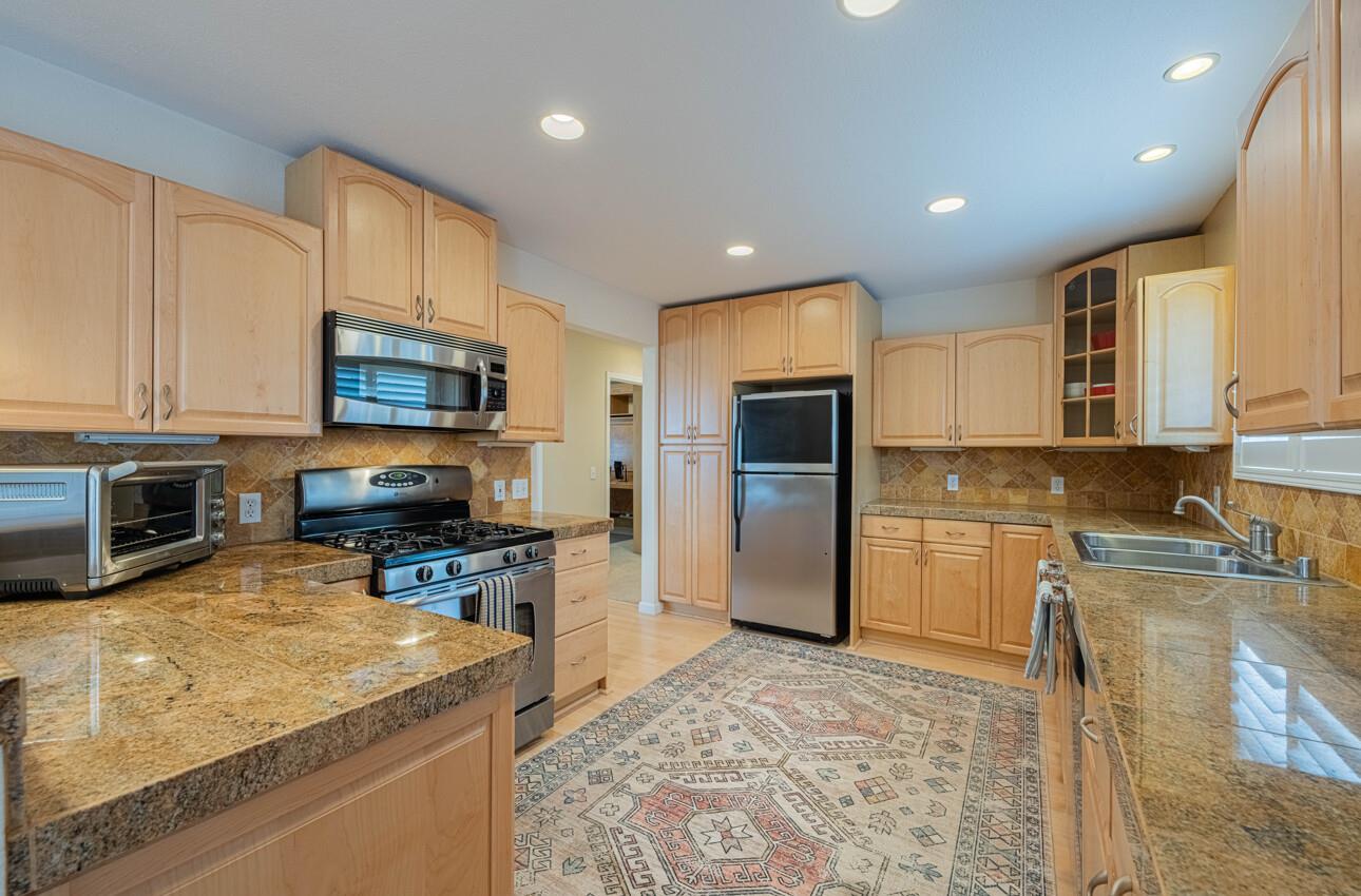 Detail Gallery Image 15 of 42 For 8507 Laguna Pl, Moss Landing,  CA 95039 - 3 Beds | 2 Baths