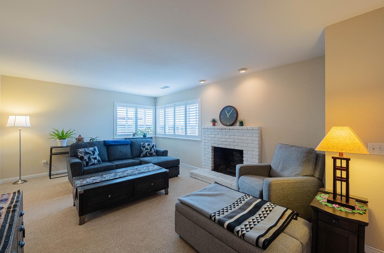 Detail Gallery Image 8 of 42 For 8507 Laguna Pl, Moss Landing,  CA 95039 - 3 Beds | 2 Baths