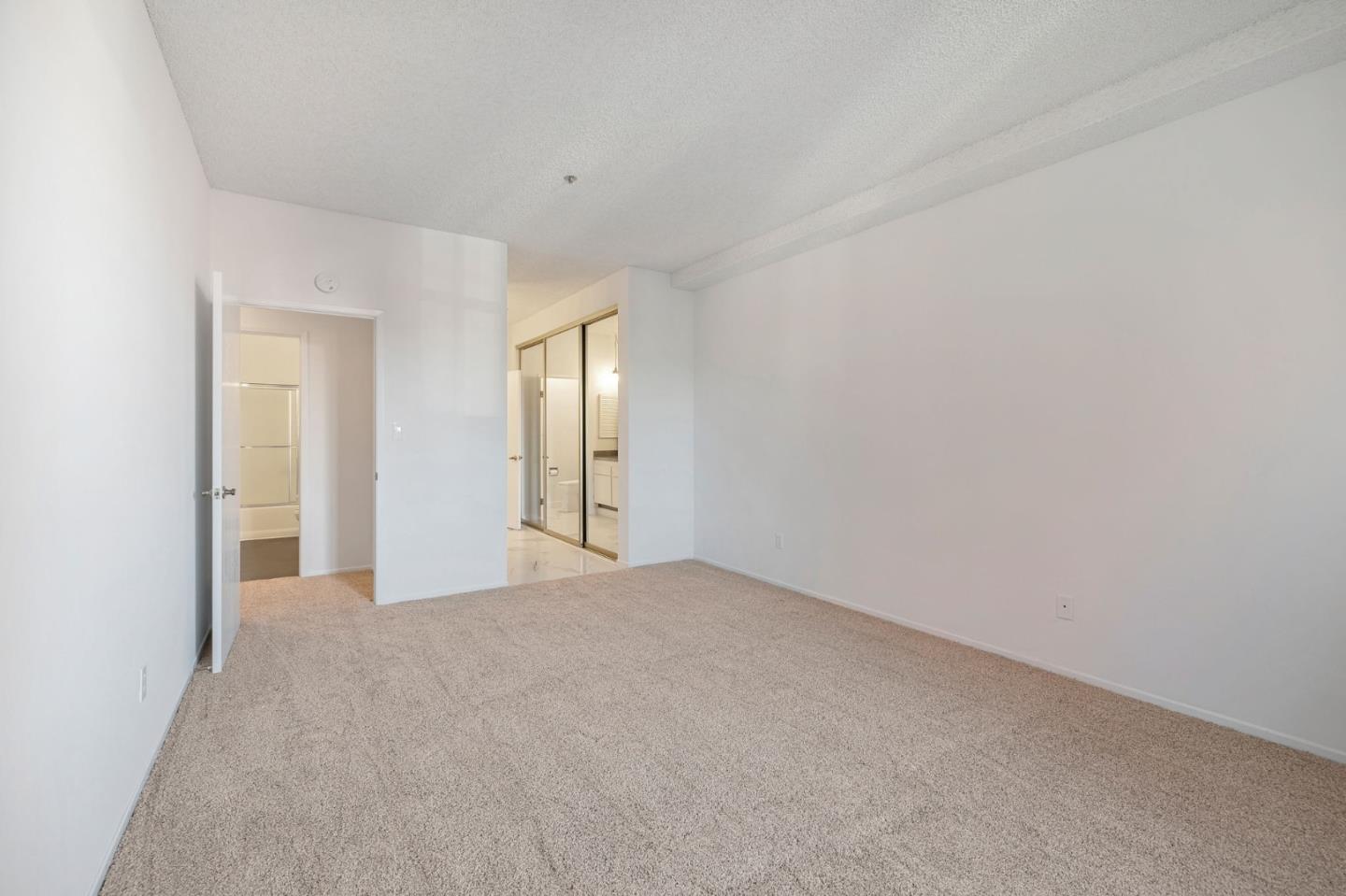 Detail Gallery Image 23 of 39 For 1515 Floribunda Ave #205,  Burlingame,  CA 94010 - 2 Beds | 2 Baths