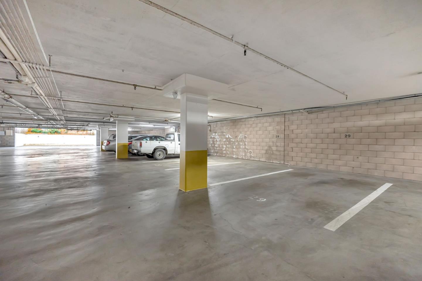 Detail Gallery Image 28 of 39 For 1515 Floribunda Ave #205,  Burlingame,  CA 94010 - 2 Beds | 2 Baths