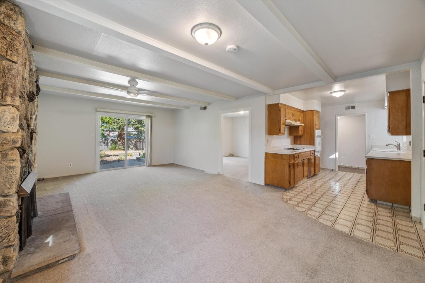 Detail Gallery Image 11 of 34 For 8420 Lakeland Dr, Granite Bay,  CA 95746 - 3 Beds | 2 Baths