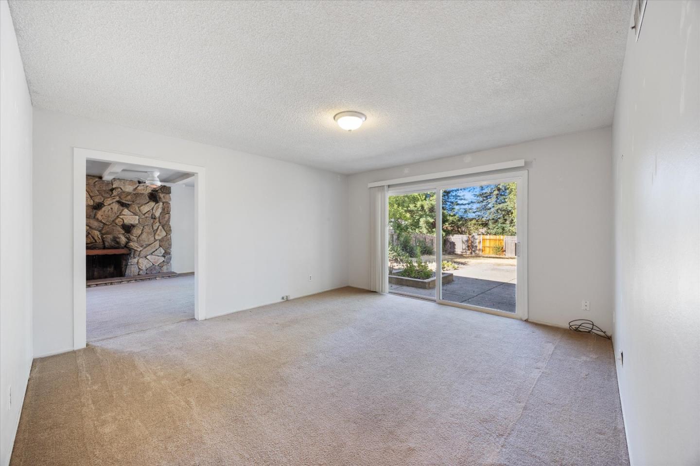 Detail Gallery Image 13 of 34 For 8420 Lakeland Dr, Granite Bay,  CA 95746 - 3 Beds | 2 Baths