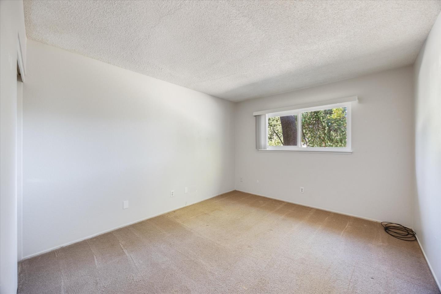 Detail Gallery Image 15 of 34 For 8420 Lakeland Dr, Granite Bay,  CA 95746 - 3 Beds | 2 Baths