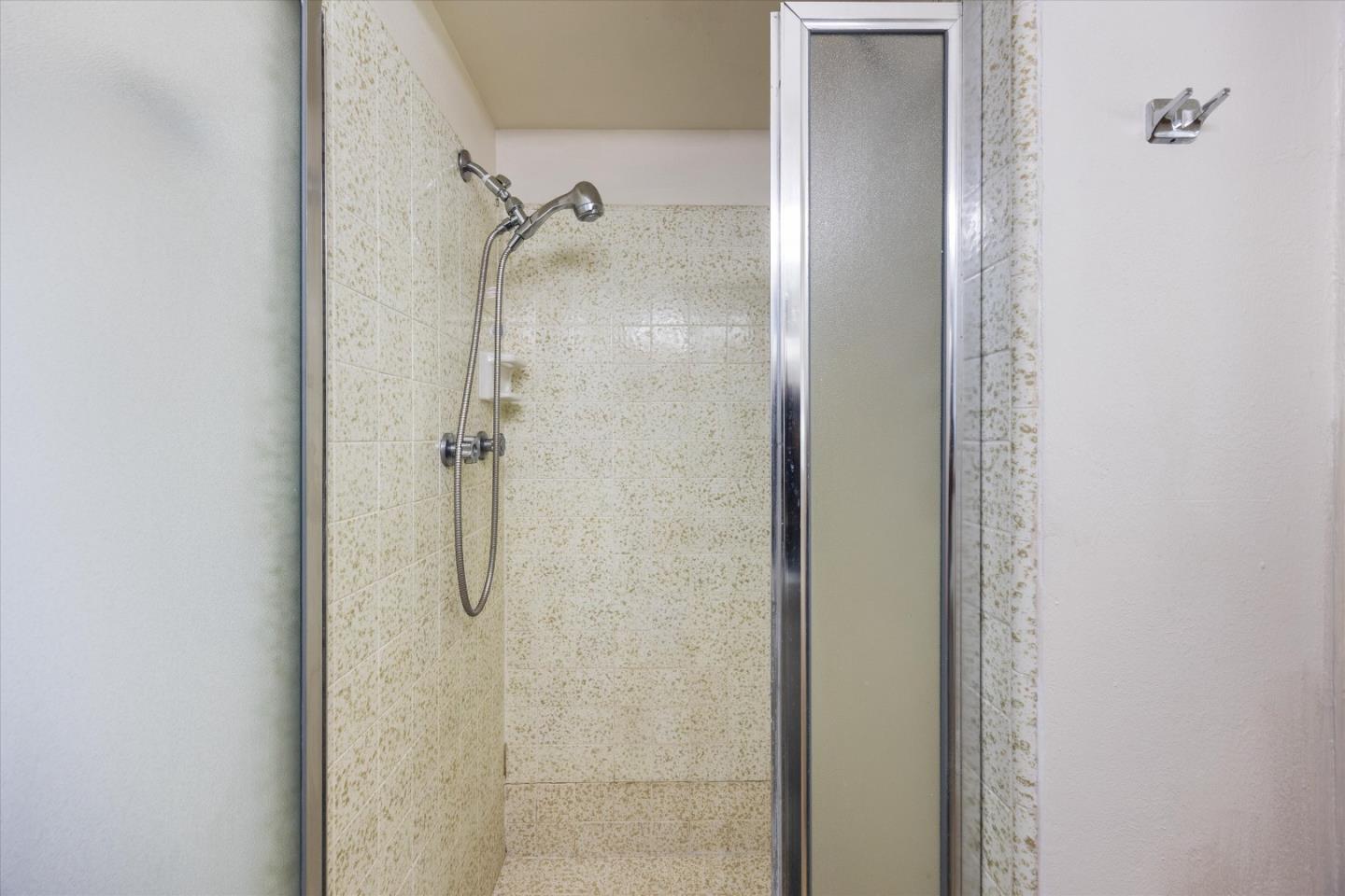 Detail Gallery Image 20 of 34 For 8420 Lakeland Dr, Granite Bay,  CA 95746 - 3 Beds | 2 Baths