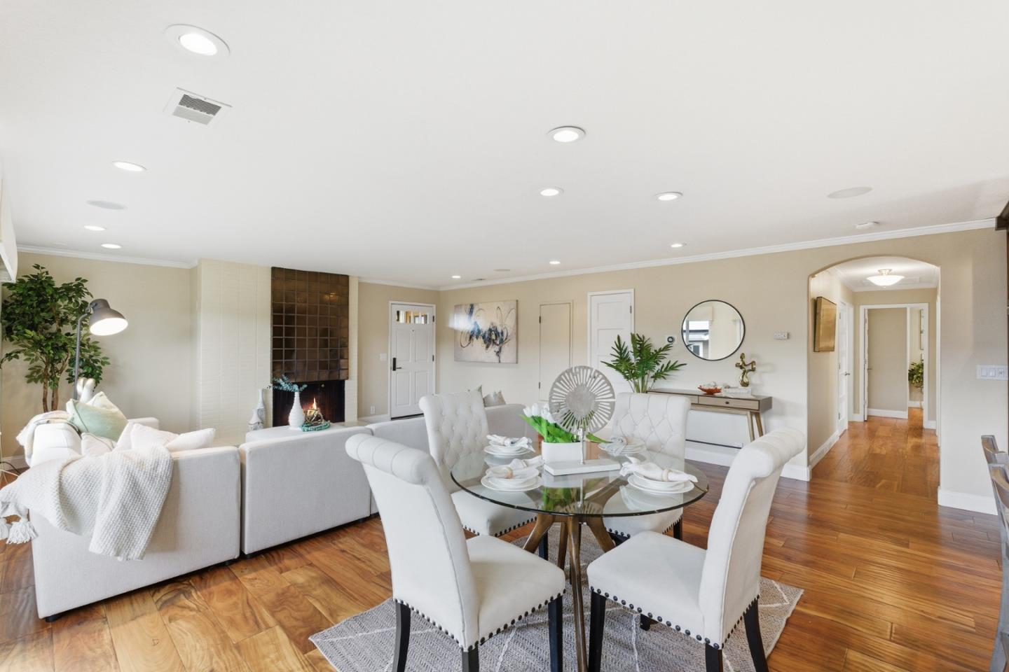 Detail Gallery Image 7 of 40 For 130 Lyell St, Los Altos,  CA 94022 - 3 Beds | 2 Baths