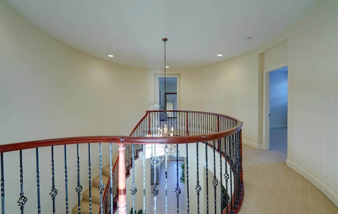 Detail Gallery Image 14 of 32 For 7440 Carnoustie Ct, Gilroy,  CA 95020 - 6 Beds | 5/1 Baths