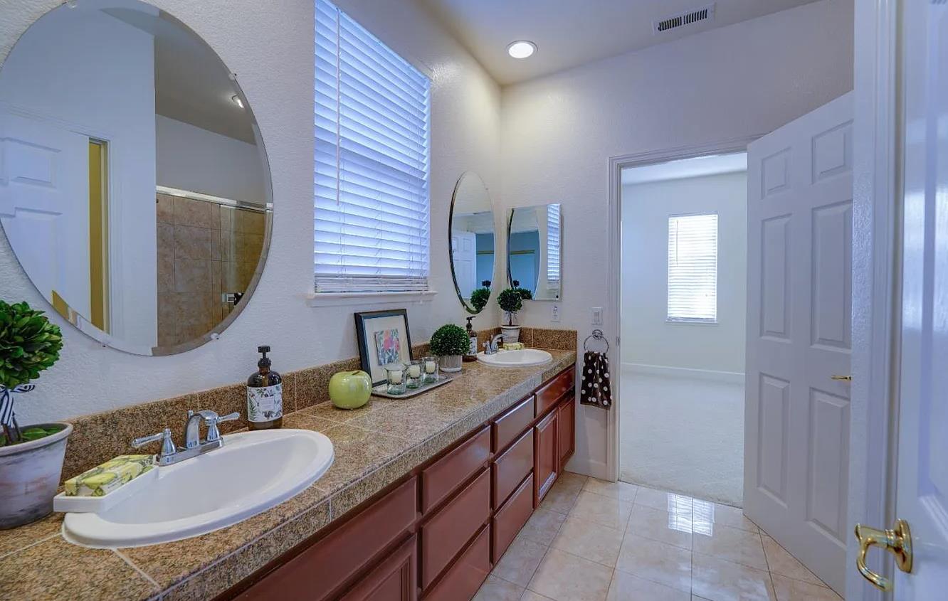 Detail Gallery Image 23 of 32 For 7440 Carnoustie Ct, Gilroy,  CA 95020 - 6 Beds | 5/1 Baths