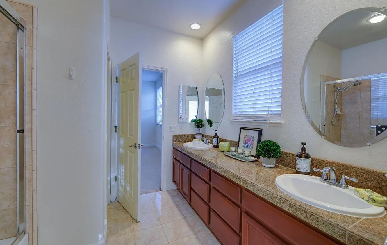 Detail Gallery Image 24 of 32 For 7440 Carnoustie Ct, Gilroy,  CA 95020 - 6 Beds | 5/1 Baths