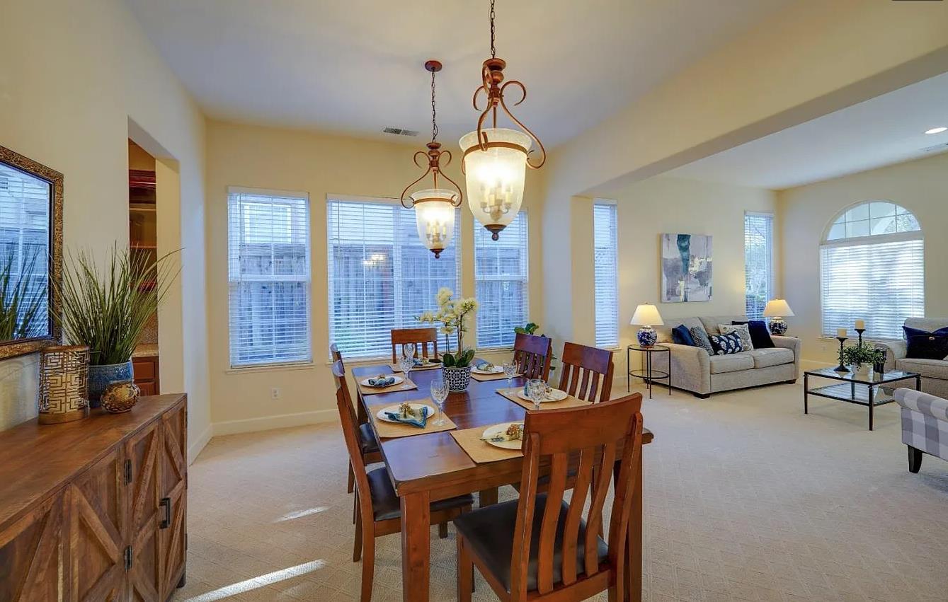 Detail Gallery Image 6 of 32 For 7440 Carnoustie Ct, Gilroy,  CA 95020 - 6 Beds | 5/1 Baths