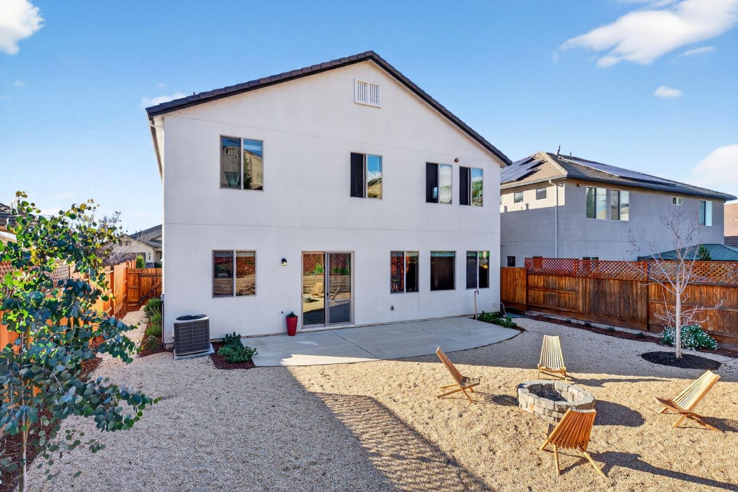 Detail Gallery Image 50 of 60 For 1557 Santana Ranch Dr, Hollister,  CA 95023 - 4 Beds | 3 Baths