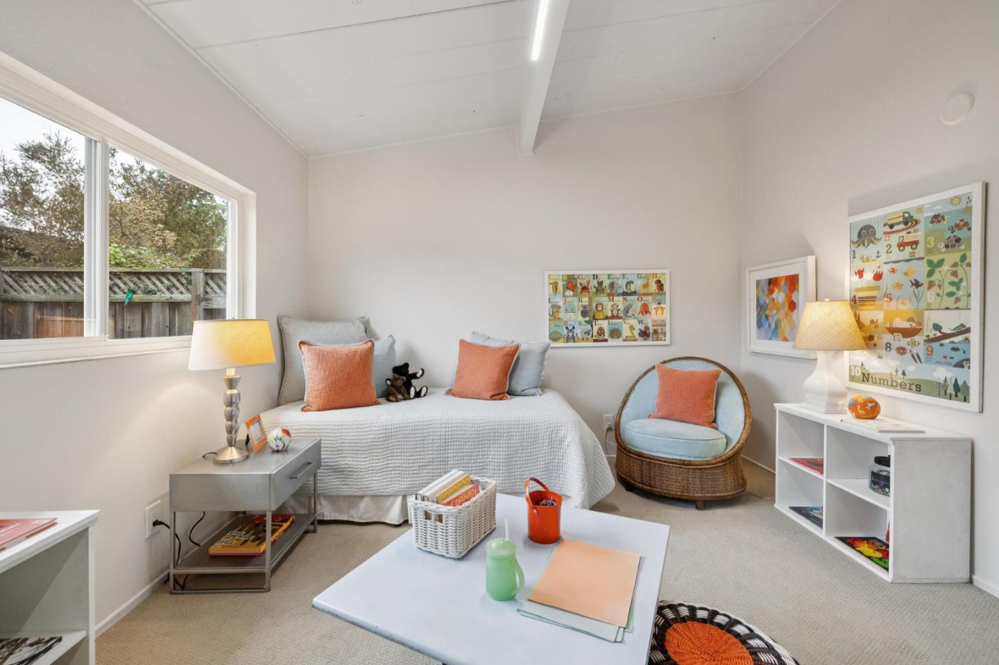 Detail Gallery Image 35 of 44 For 810 Emily Dr, Mountain View,  CA 94043 - 3 Beds | 1 Baths