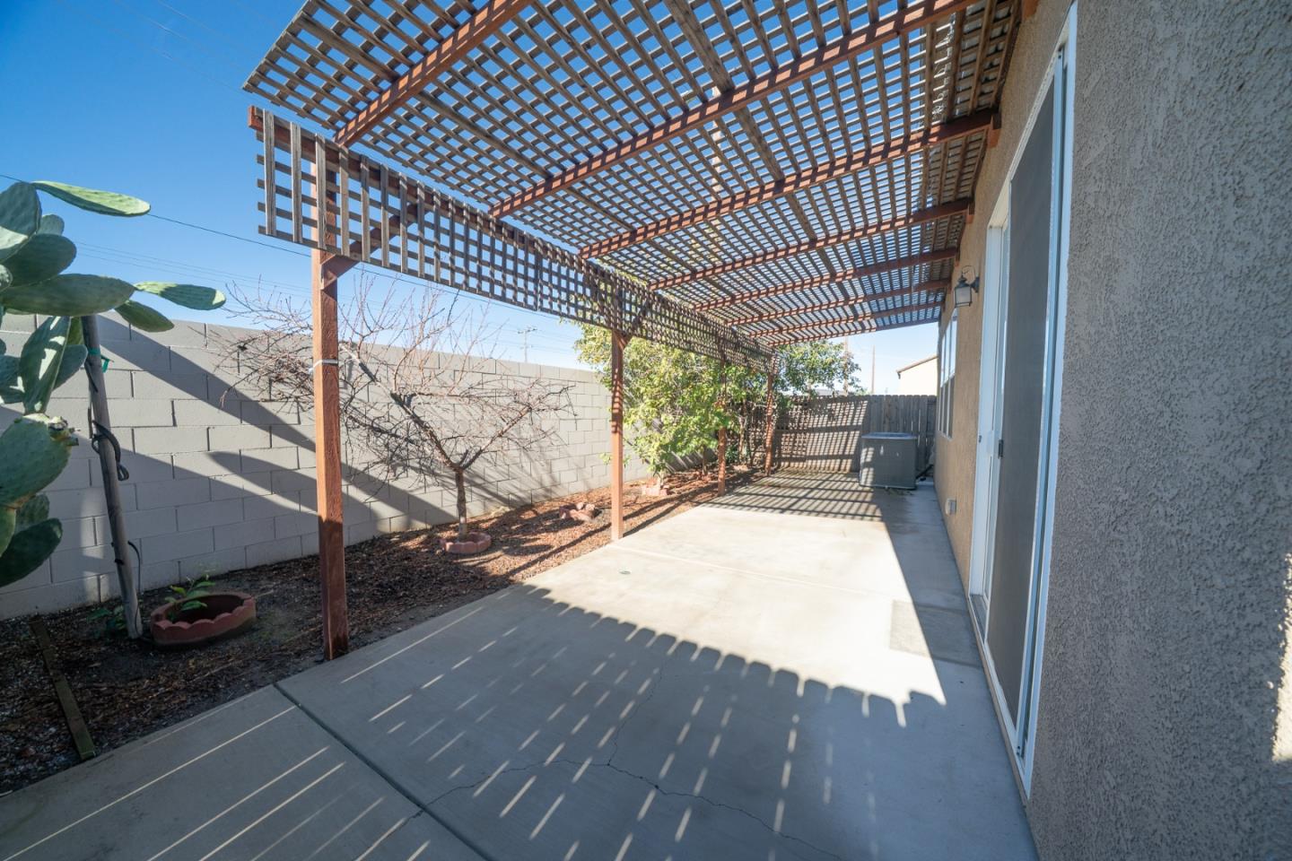 Detail Gallery Image 23 of 28 For 2683 Ocaso Way, Ceres,  CA 95307 - 4 Beds | 3 Baths