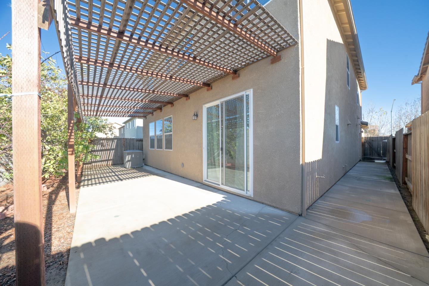 Detail Gallery Image 24 of 28 For 2683 Ocaso Way, Ceres,  CA 95307 - 4 Beds | 3 Baths