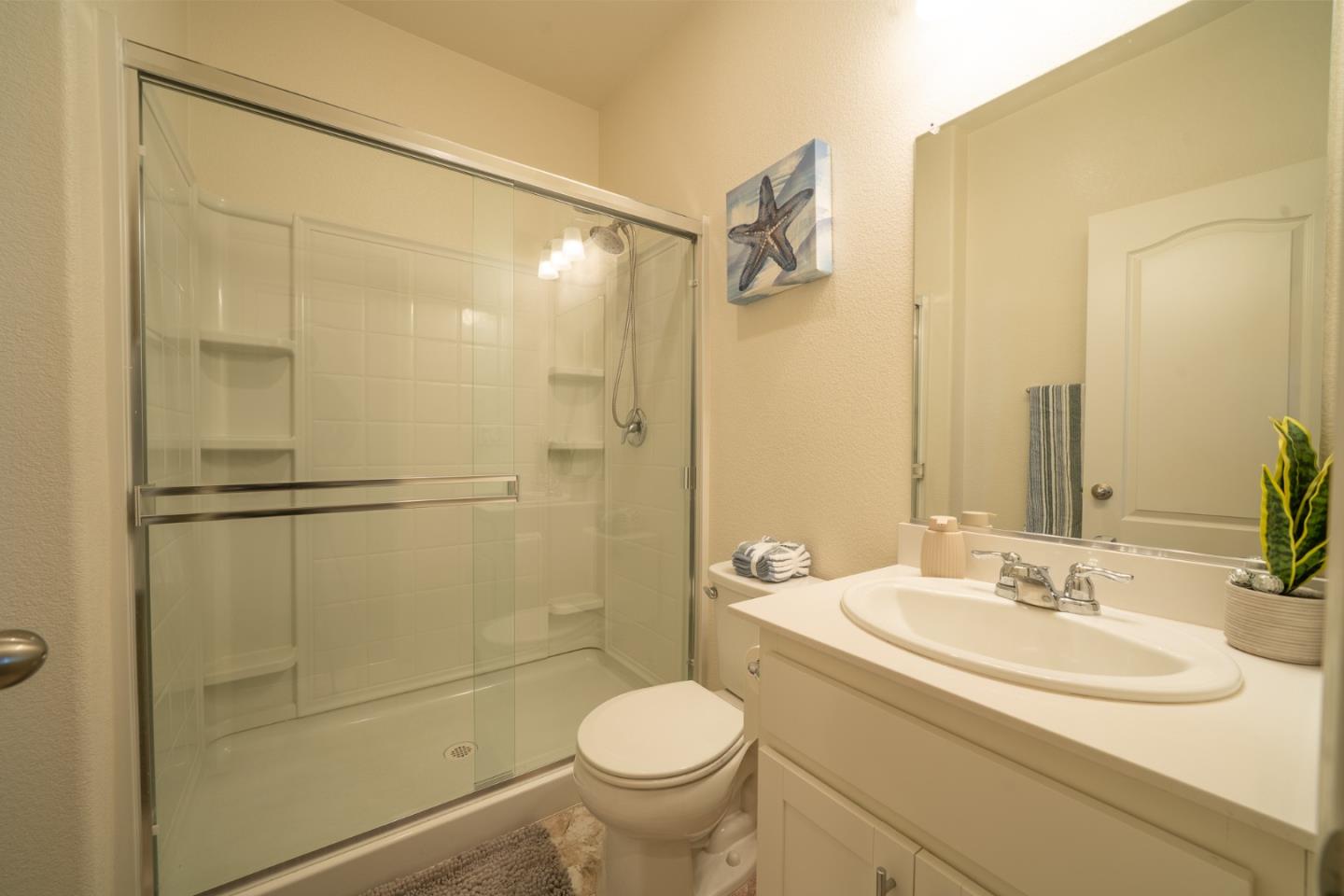 Detail Gallery Image 6 of 28 For 2683 Ocaso Way, Ceres,  CA 95307 - 4 Beds | 3 Baths