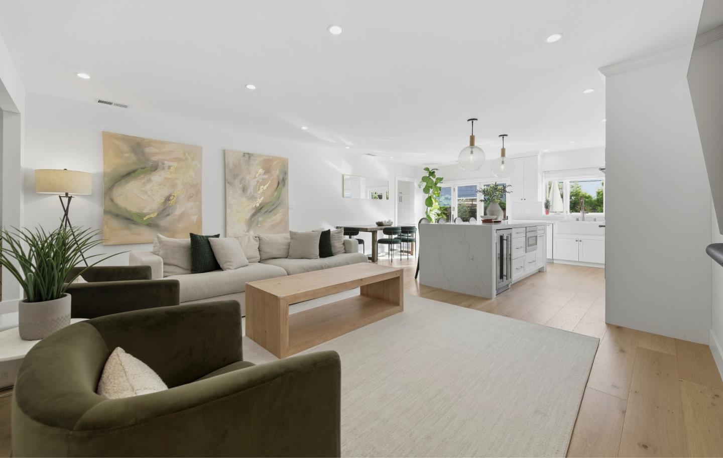 Detail Gallery Image 10 of 26 For 1129 Clovelly Ln, Burlingame,  CA 94010 - 3 Beds | 3 Baths