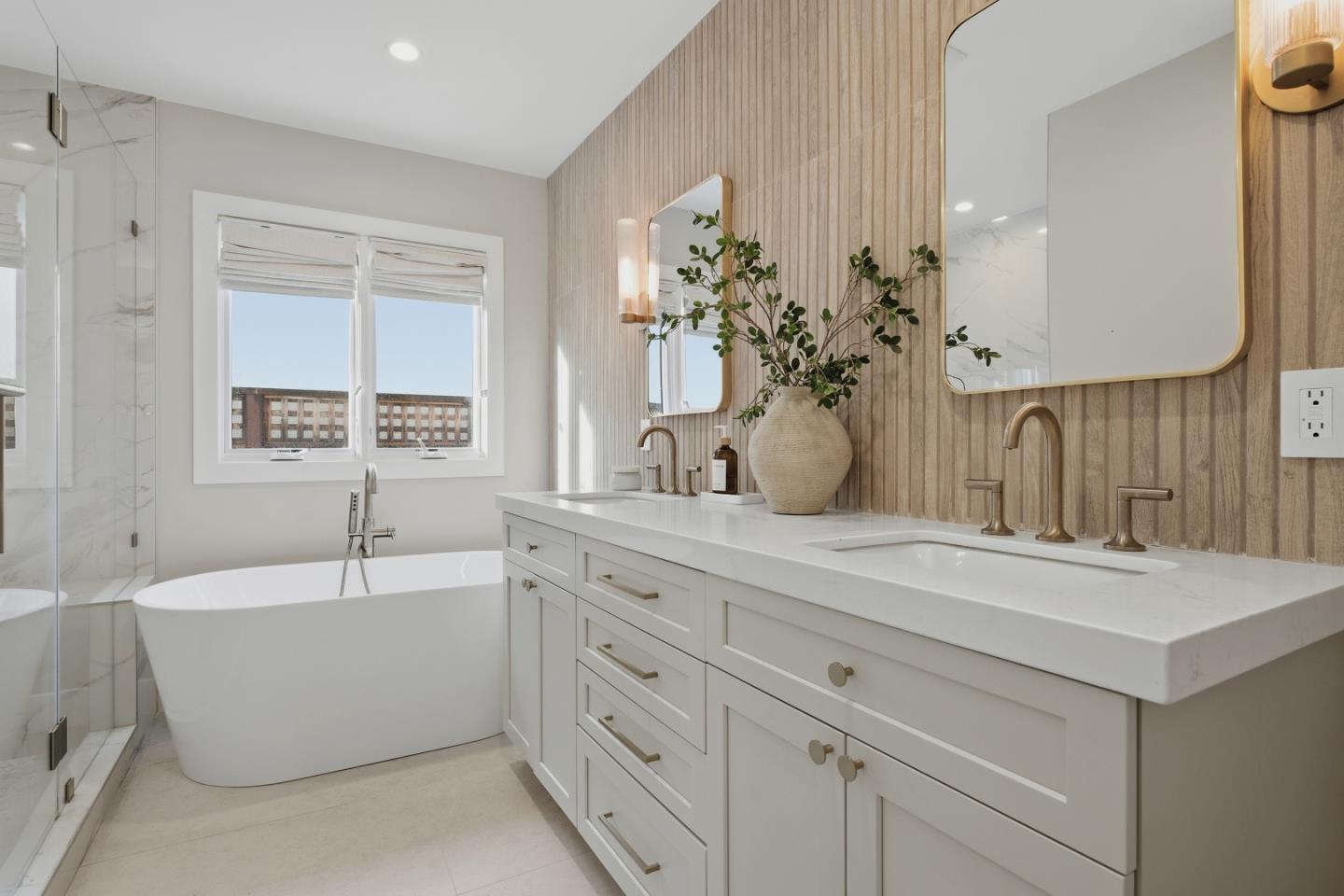 Detail Gallery Image 15 of 26 For 1129 Clovelly Ln, Burlingame,  CA 94010 - 3 Beds | 3 Baths