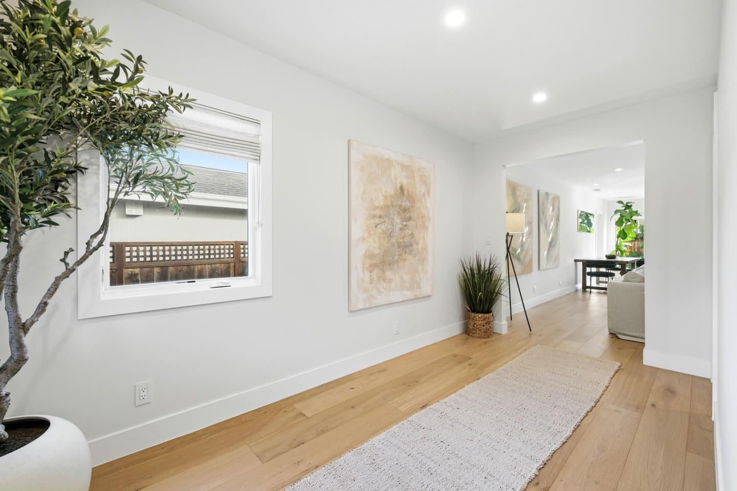 Detail Gallery Image 3 of 26 For 1129 Clovelly Ln, Burlingame,  CA 94010 - 3 Beds | 3 Baths